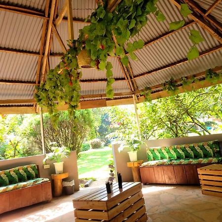 Hotel Philo Leisure Gardens Kalangala Exterior foto